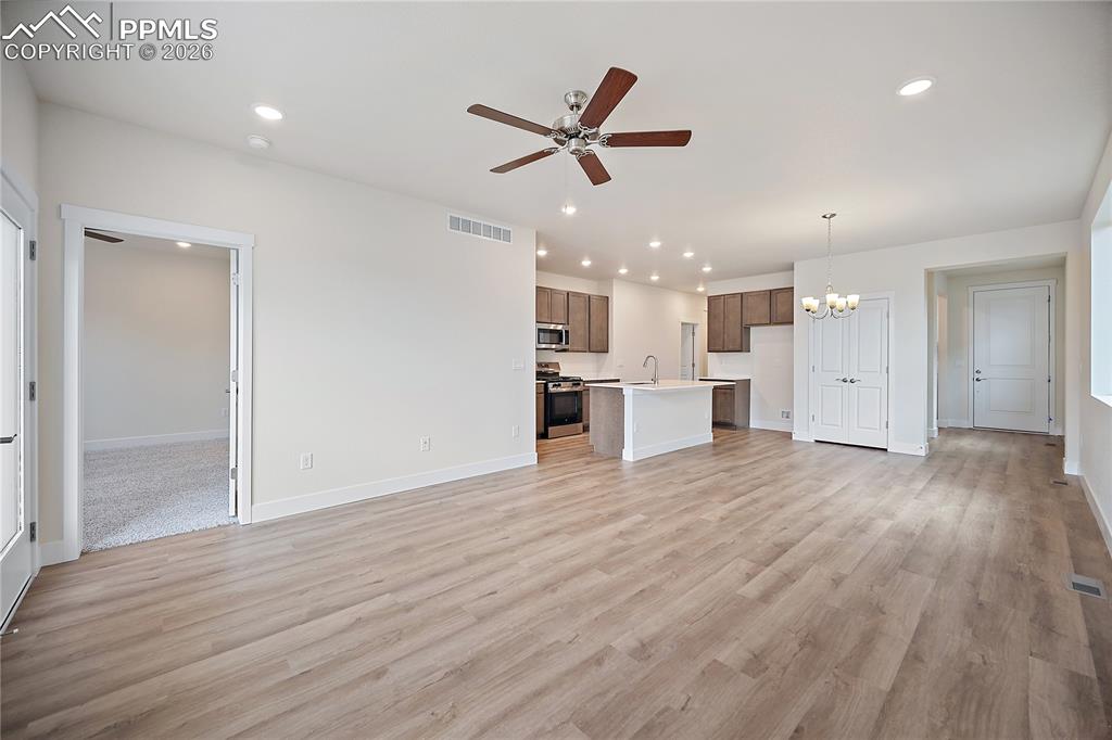 Image 25 of 33: Living Room