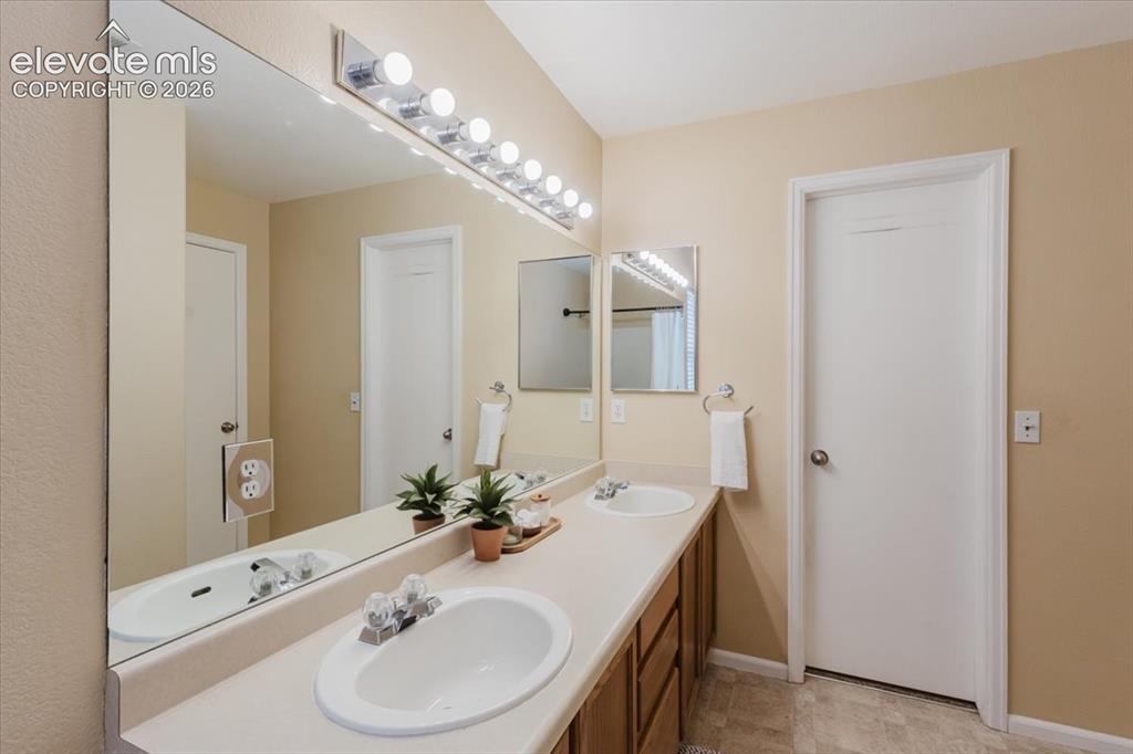 Image 26 of 49: Master Bathroom