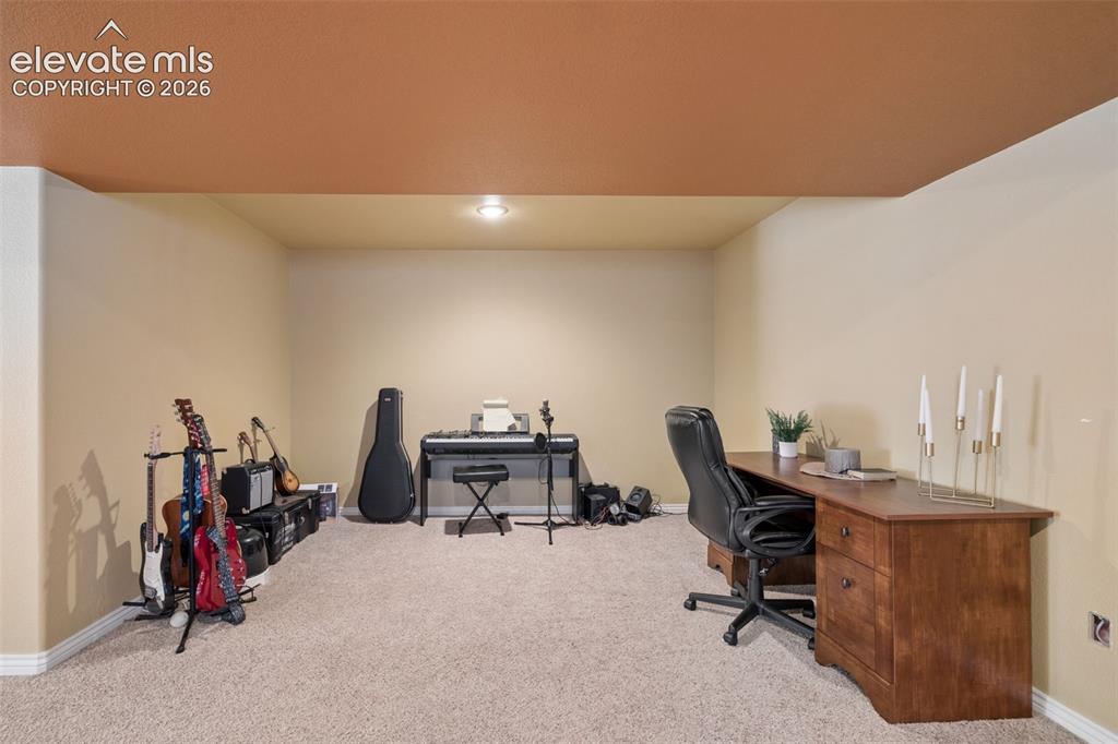 Image 45 of 50: Family Room