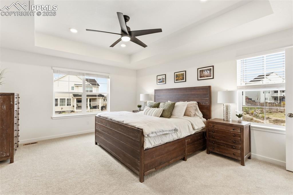 Image 25 of 43: Bedroom