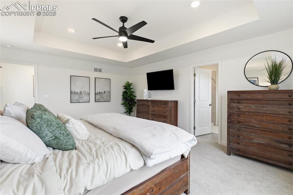 Image 27 of 43: Bedroom