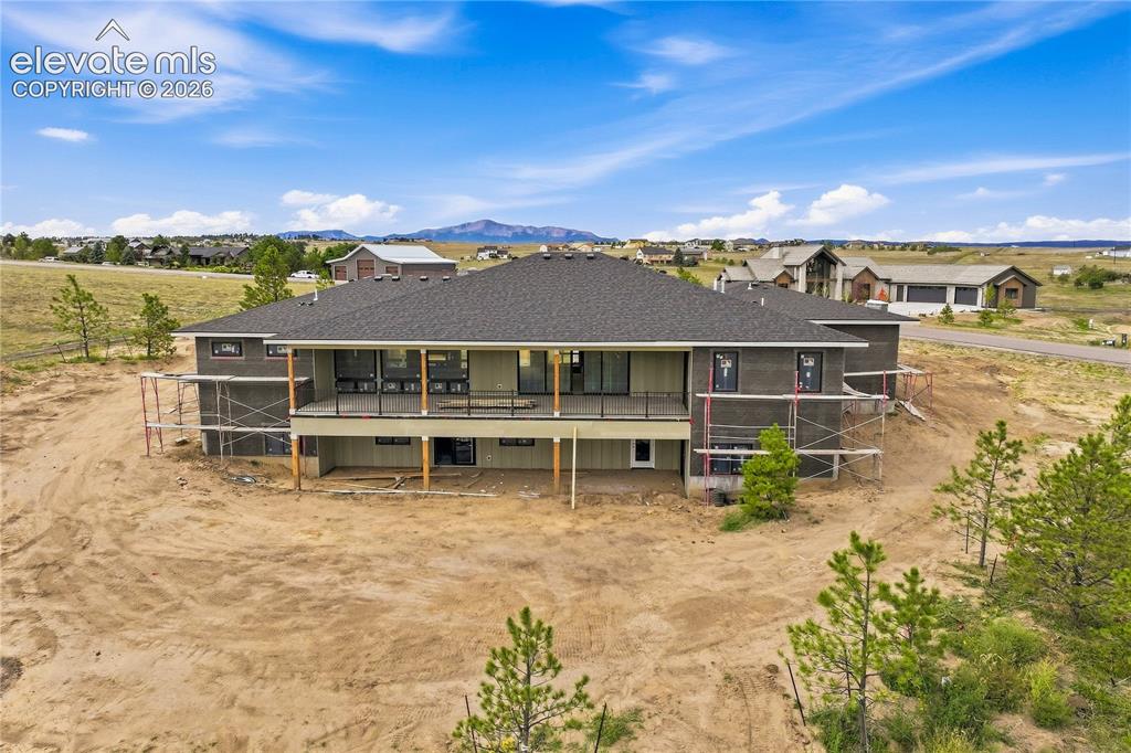 Image 7 of 13: Note the covered back deck