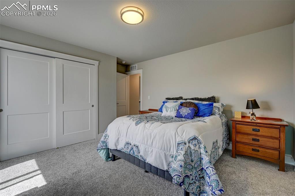 Image 32 of 48: Bedroom