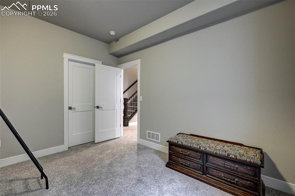 Image 38 of 48: Bedroom