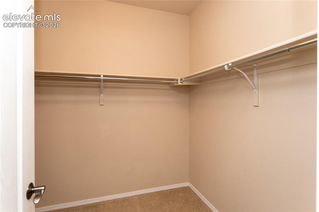 Image 25 of 48: Closet