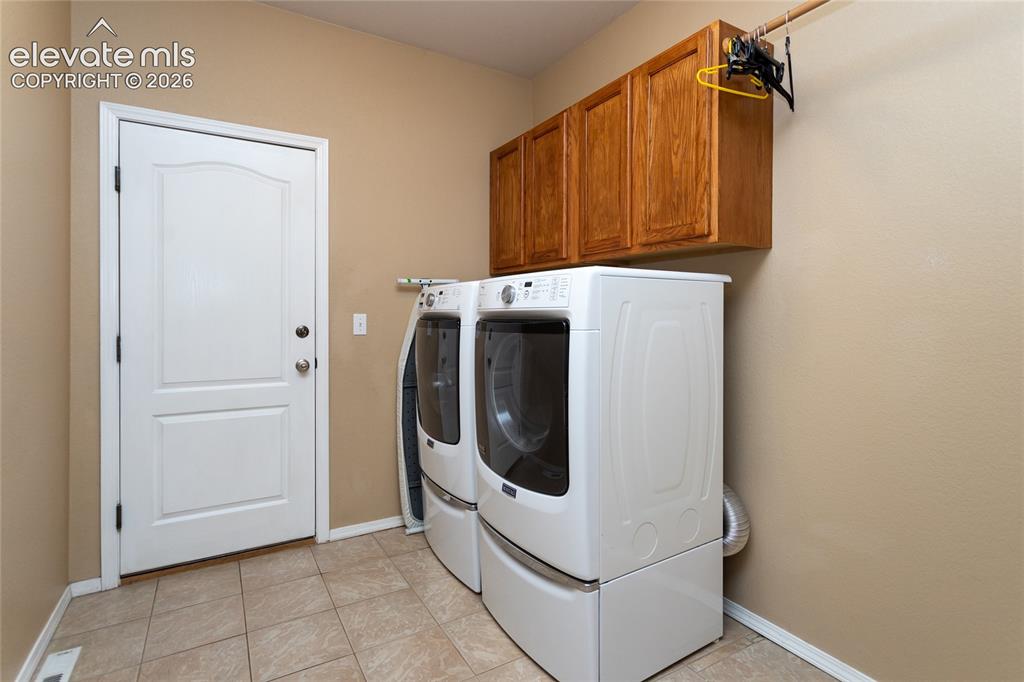 Image 29 of 48: Laundry