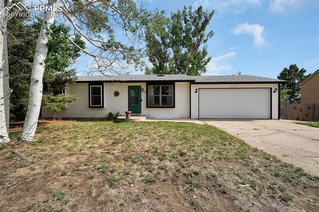 Listing 2559846, Image 1 of 35
