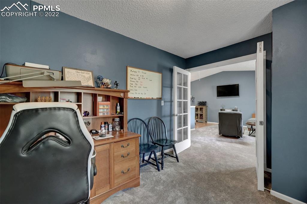 Listing 2559846, Image 11 of 35