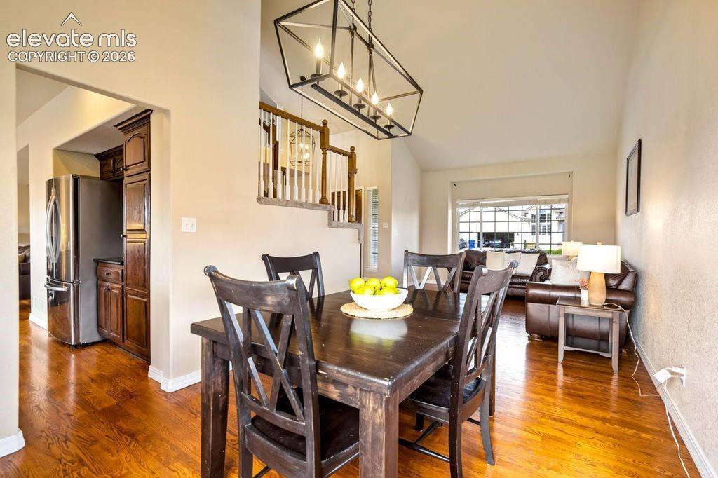 Image 12 of 46: Dining Area