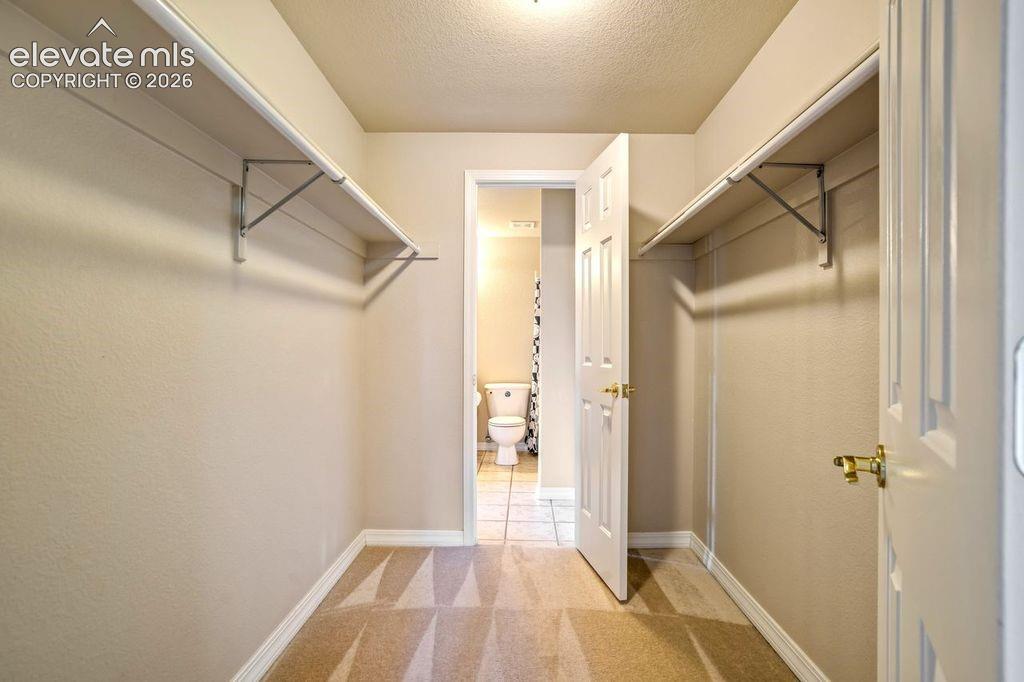 Image 26 of 46: Closet
