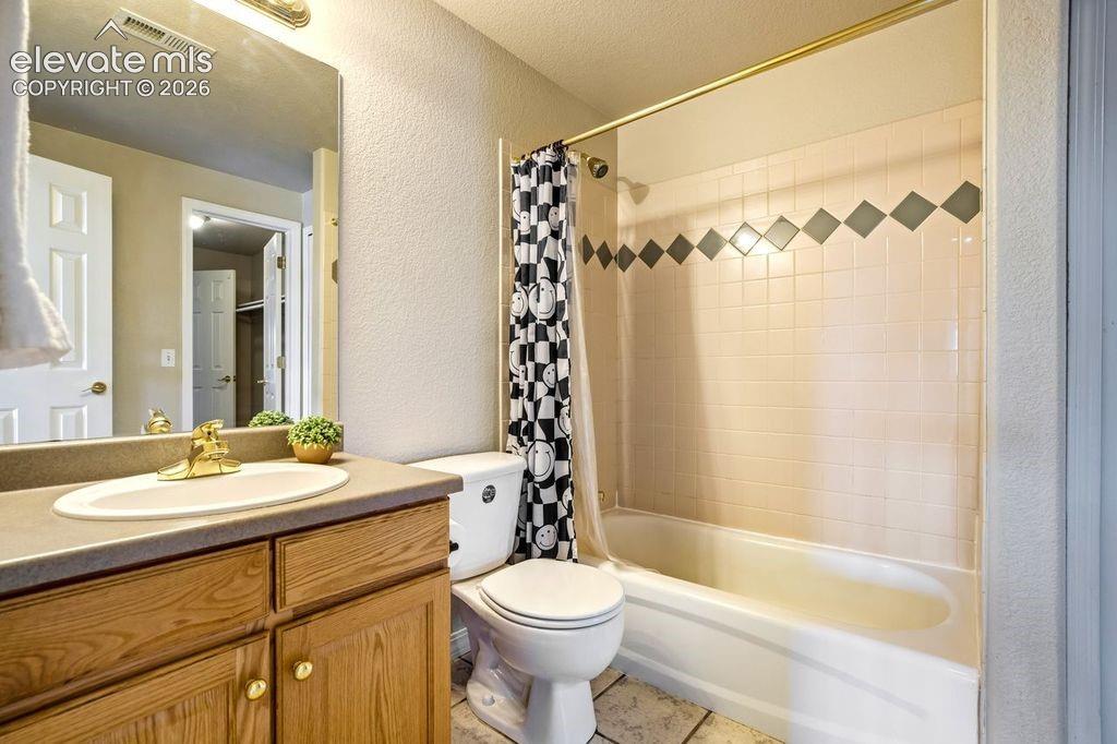 Image 37 of 46: Full bath in basement