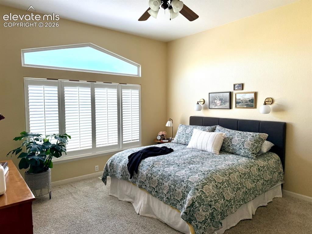 Image 15 of 42: Master bedroom