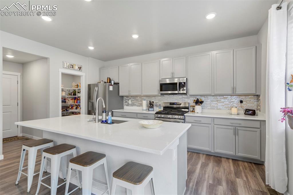 Image 13 of 45: Kitchen