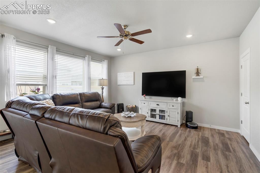 Image 9 of 45: Living Room