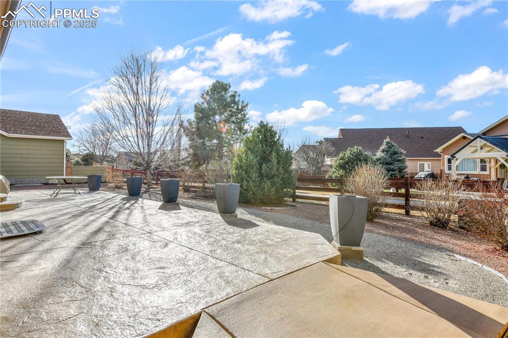 Image 47 of 50: Patio