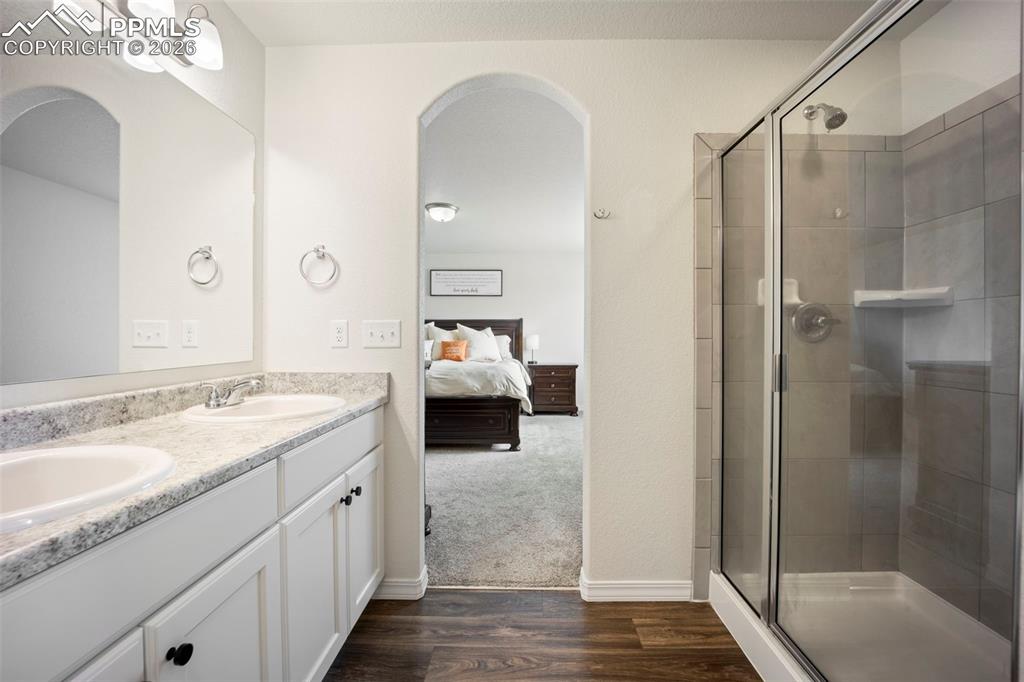 Image 21 of 38: Large master bathroom w/walk-in oversized shower