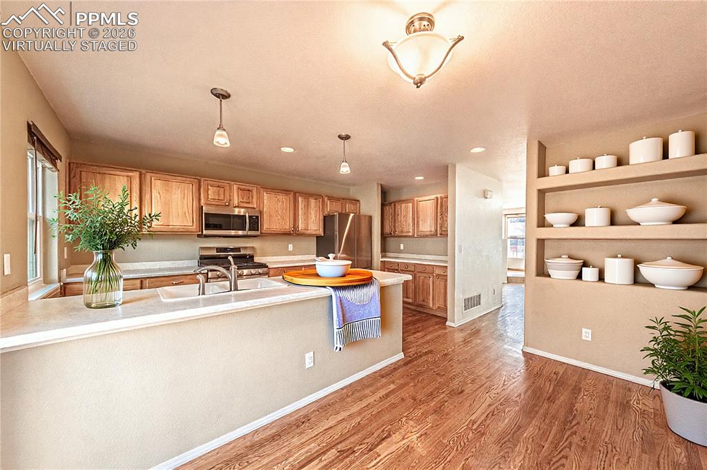 Image 13 of 41: Virtually Staged