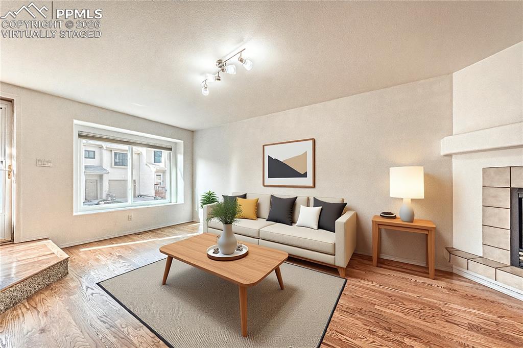 Image 8 of 41: Virtually Staged