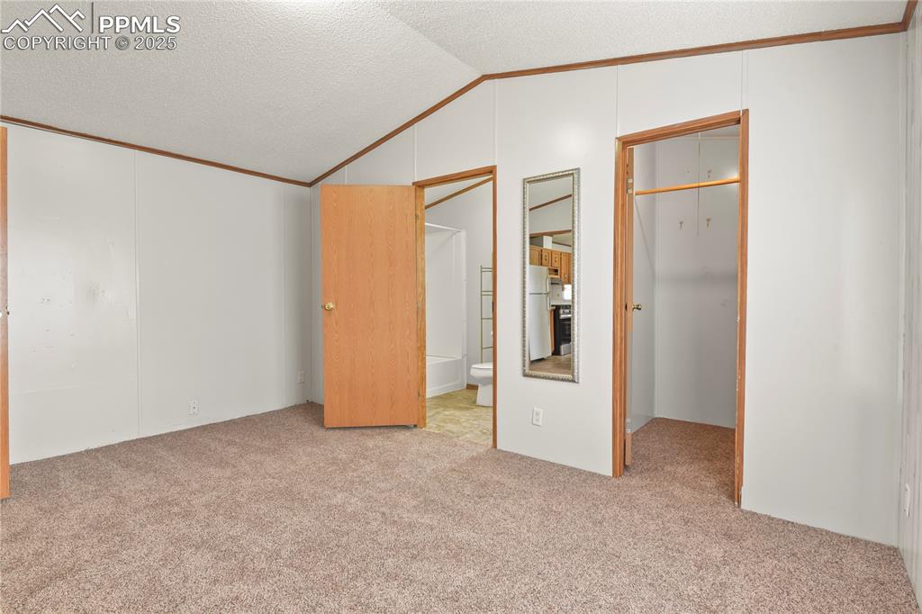 Image 23 of 29: Master Bedroom