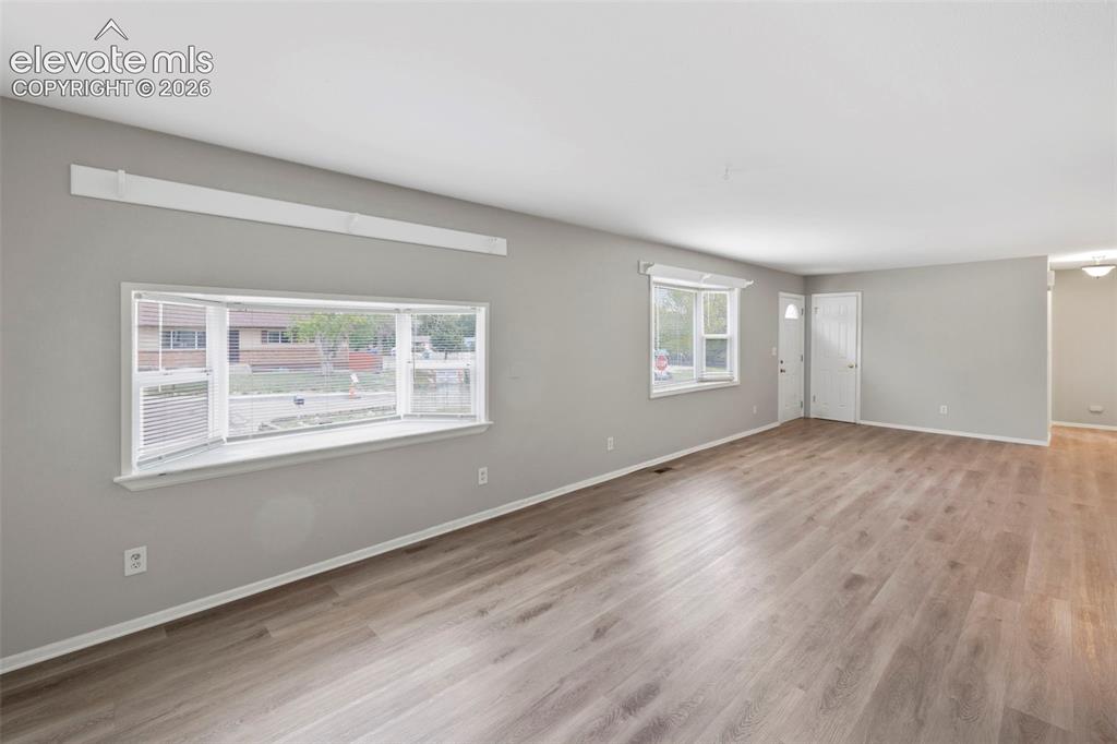 Image 10 of 50: Living Room