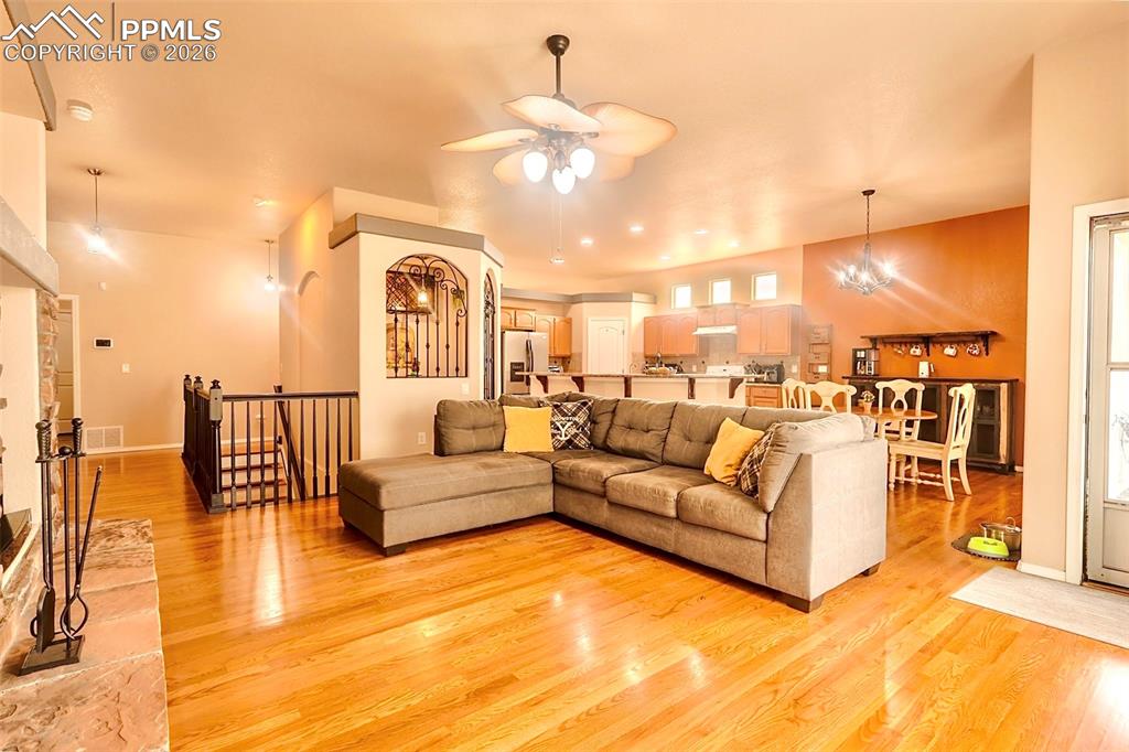 Image 6 of 26: Living Room