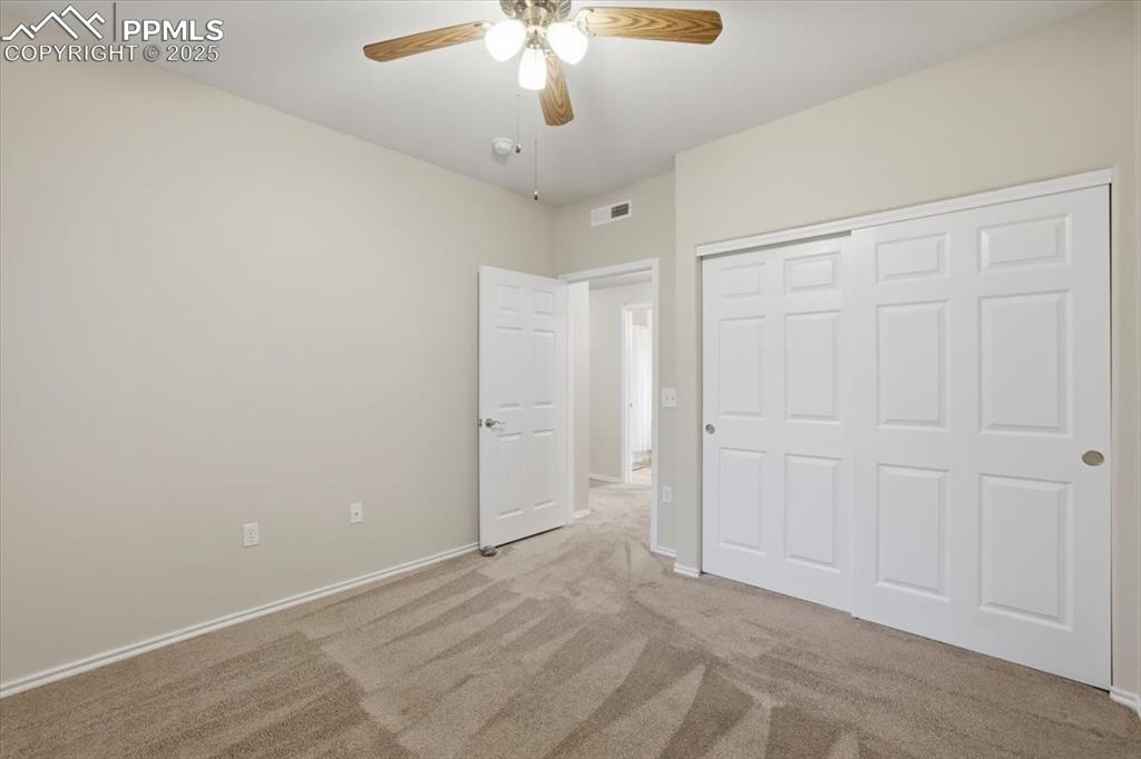 Image 15 of 28: Bedroom