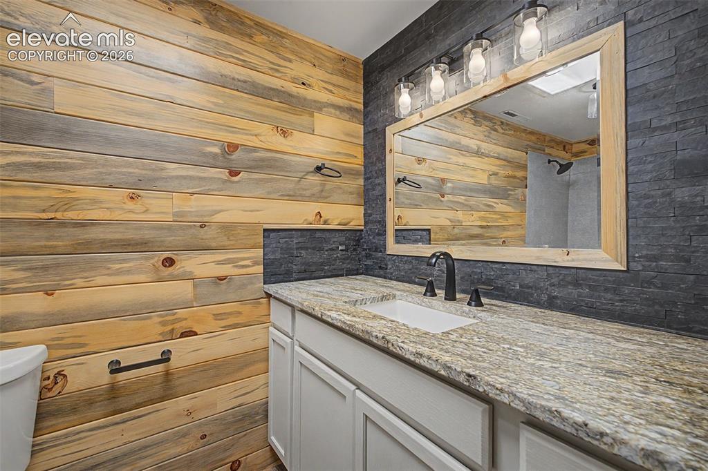 Image 22 of 29: Master Bathroom