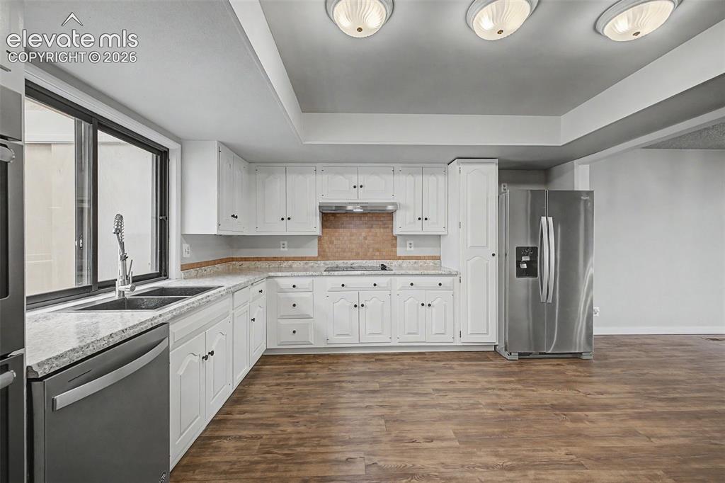 Image 8 of 29: Stainless steel appliances, double oven and so much storage