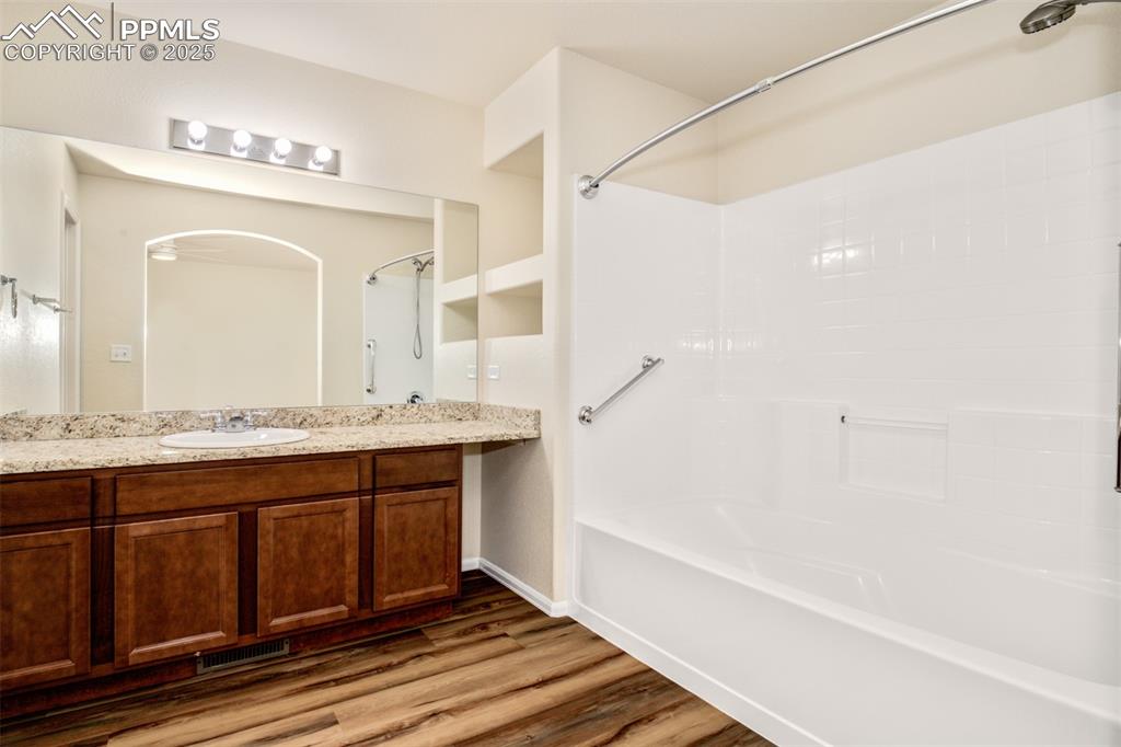 Image 19 of 26: Master Bathroom