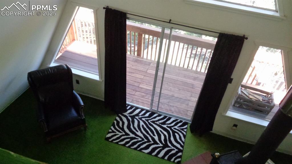 Image 10 of 26: Living Room