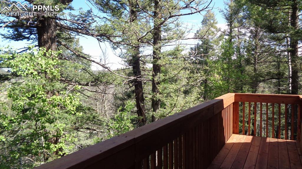 Image 2 of 26: Deck