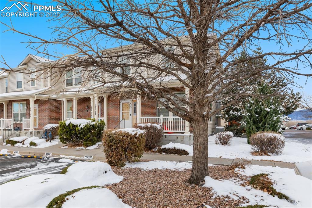 Image 3 of 26: Front of Structure