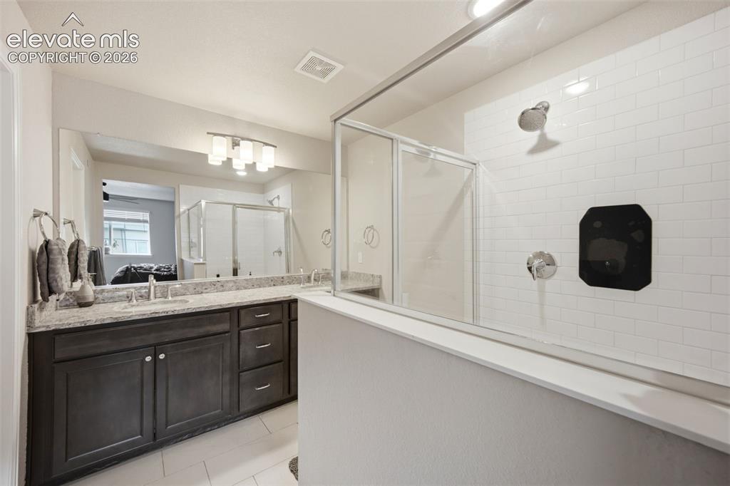 Image 24 of 45: Master Bathroom