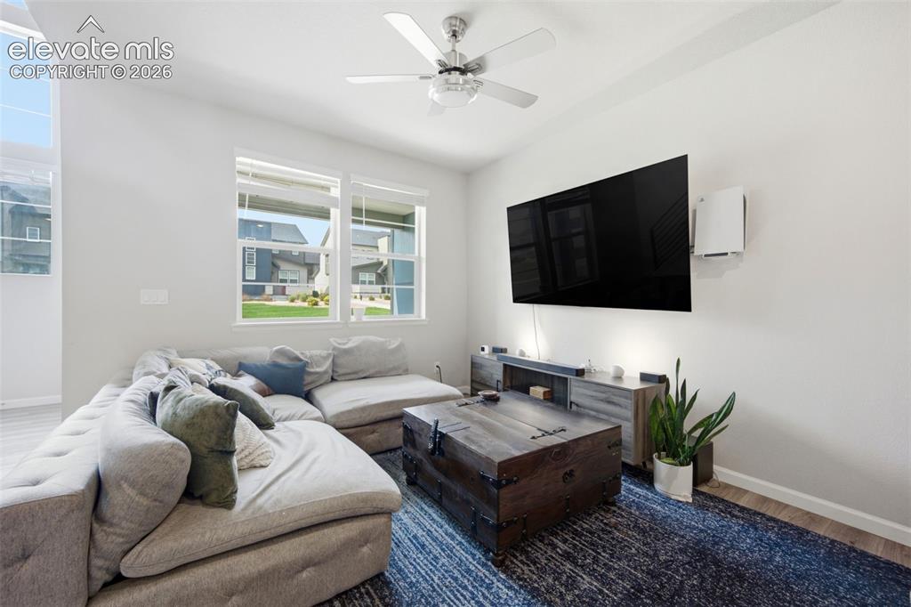 Image 8 of 45: Living Room