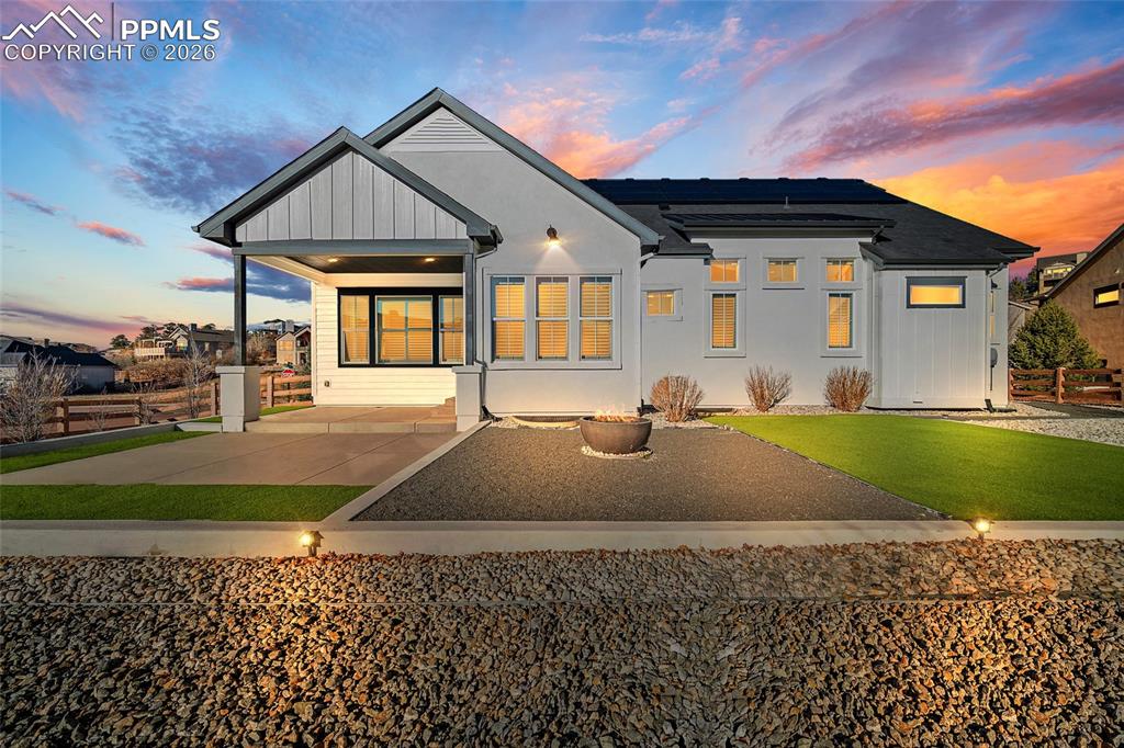 Image 41 of 48: Back of Structure