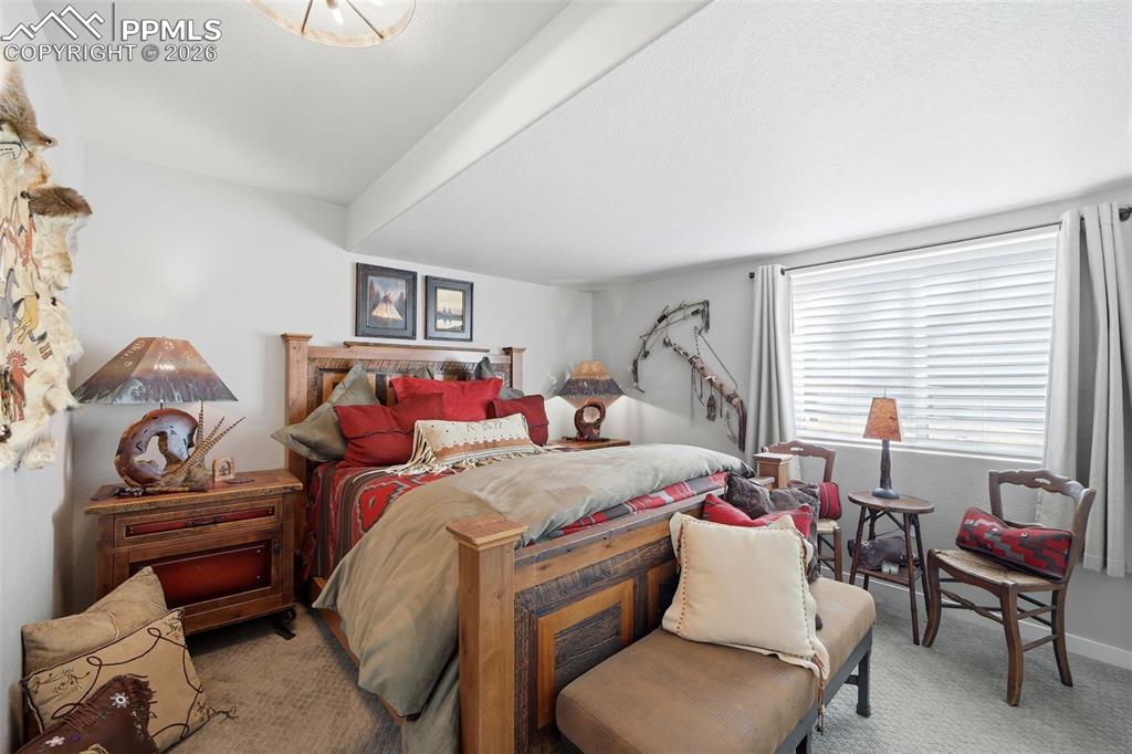 Image 24 of 47: Bedroom