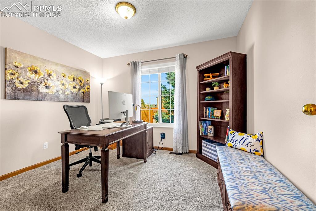 Image 12 of 33: Office