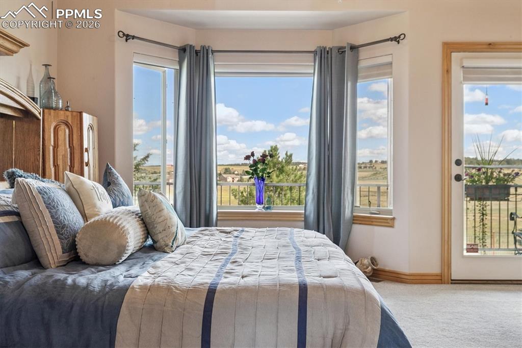 Image 19 of 32: Primary with lots of windows