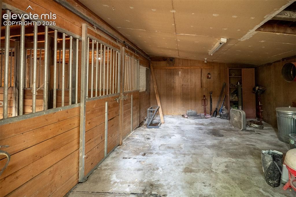 Image 46 of 50: Stable