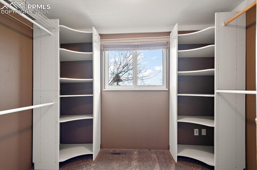 Image 9 of 21: Primary Bedroom Closet