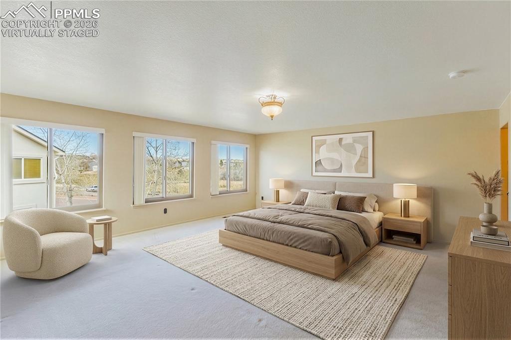 Image 16 of 32: Virtually Staged