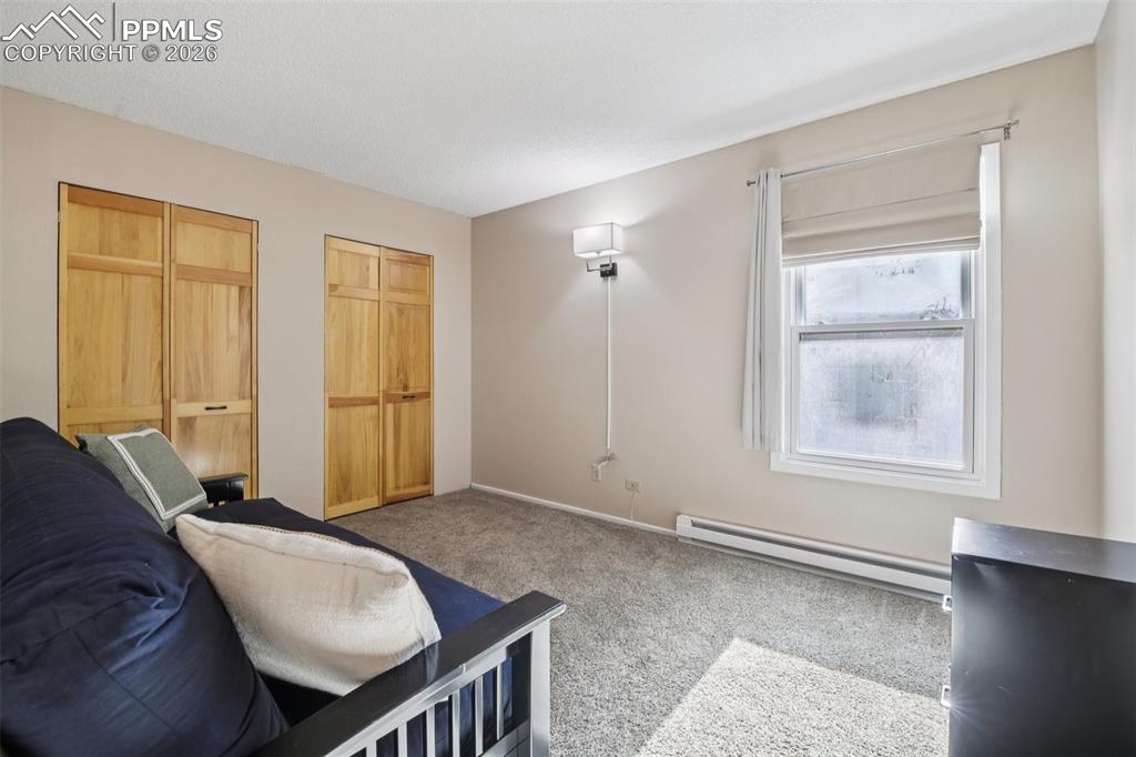 Image 41 of 45: Bedroom