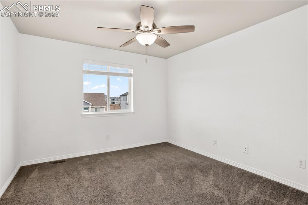 Image 15 of 24: Bedroom 3 - upper level