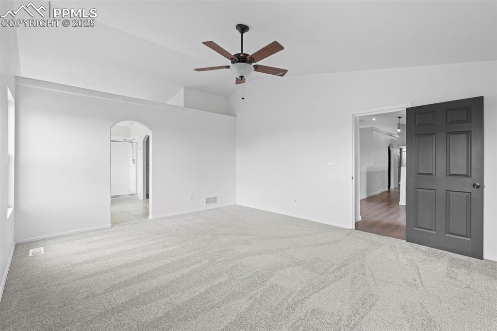 Image 19 of 49: Bedroom
