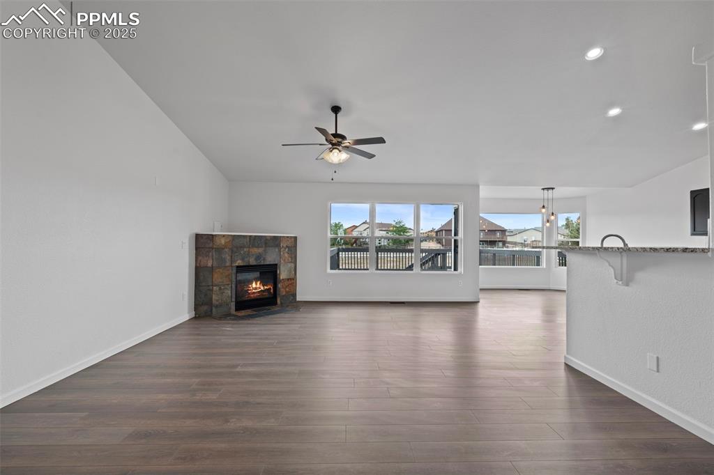 Image 7 of 49: Living Room