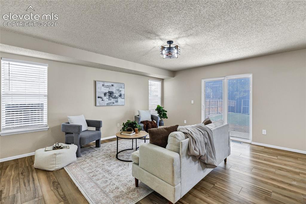 Image 12 of 40: Family Room
