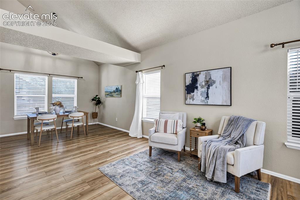 Image 6 of 40: Living Room