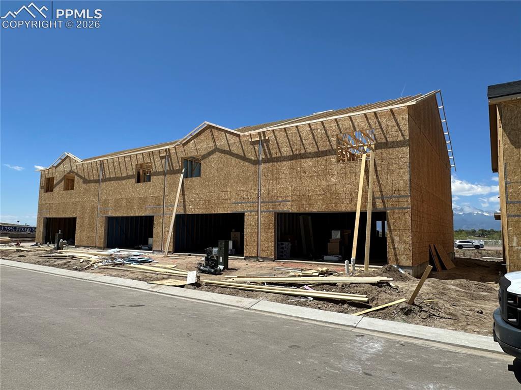 Image 2 of 38: Front of Structure