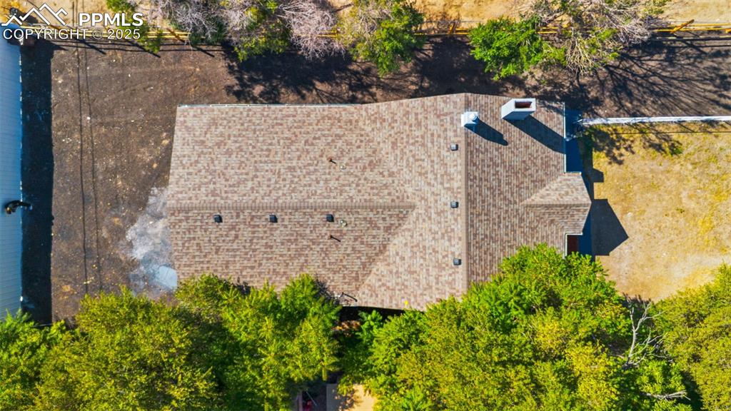 Image 28 of 32: View of subject property