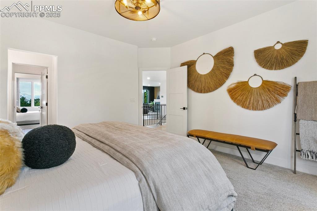 Image 34 of 50: Functional bedroom layouts!